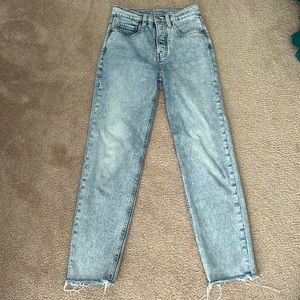 Light washed straight leg jeans